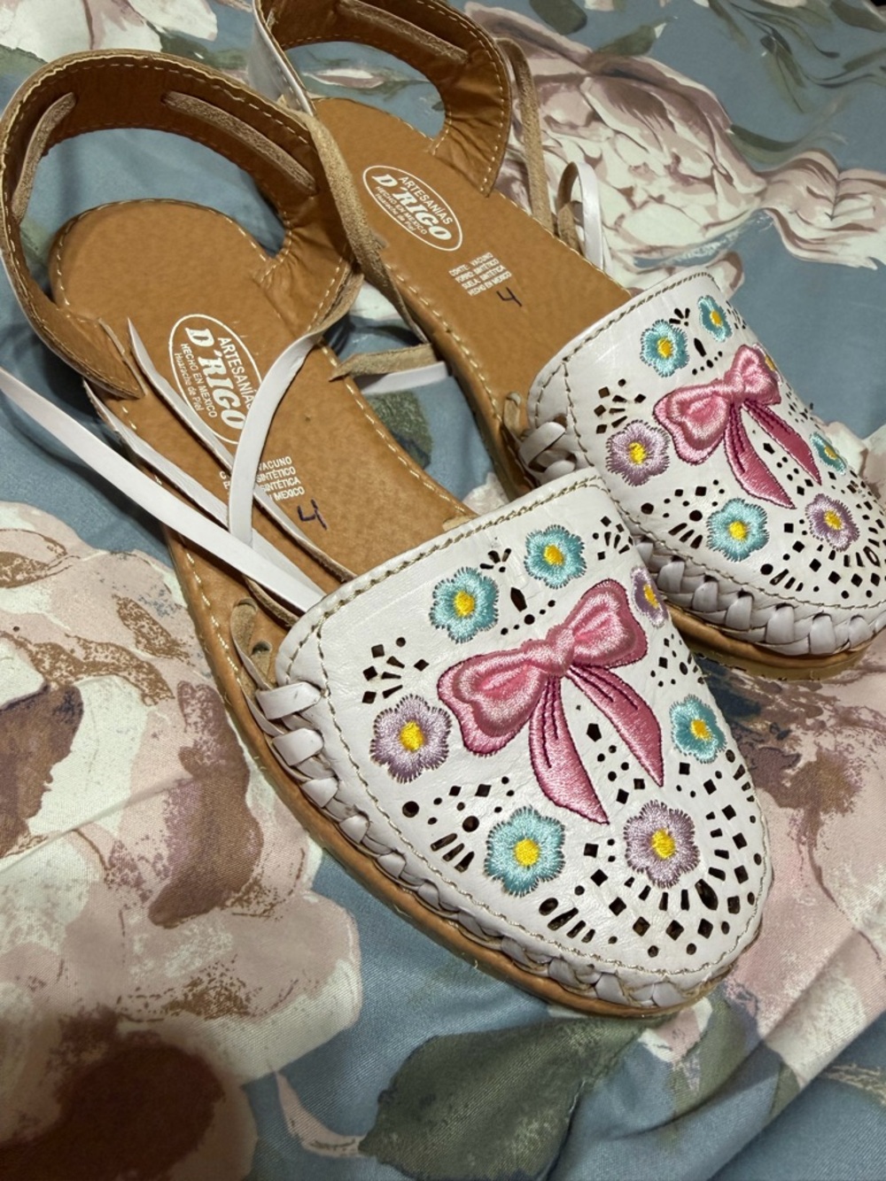 Huarache Artesanal White Coquette Women’s Sandals